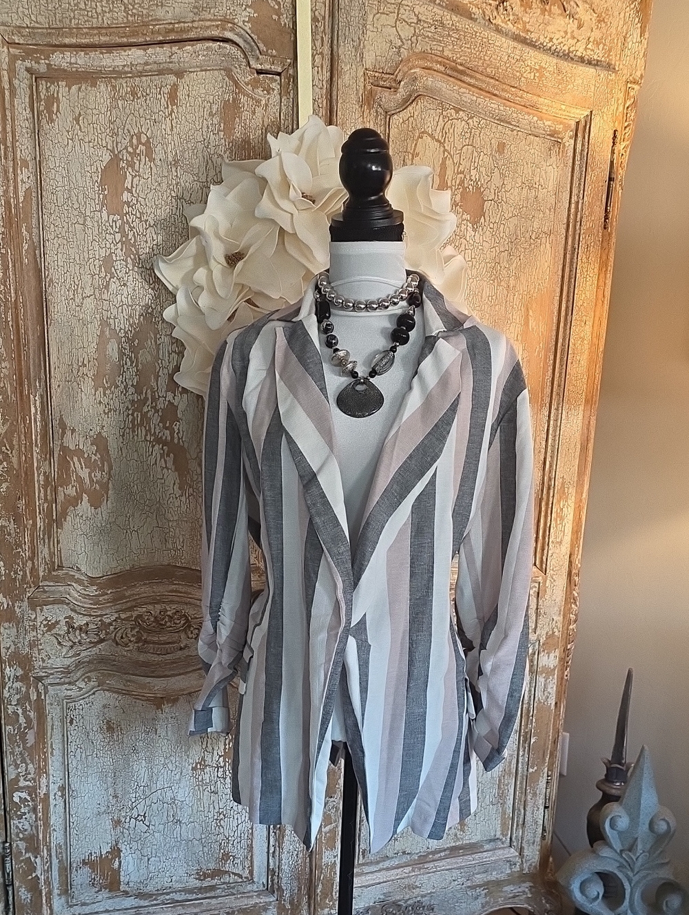 VENUS Striped Open-Front Cardigan in Gray and Cream